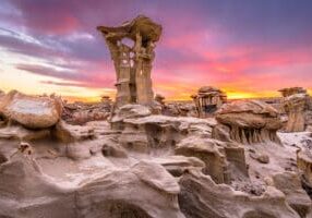 Bisti/De-Na-Zin Wilderness, New Mexico, USA at Alien Throne after sunset.